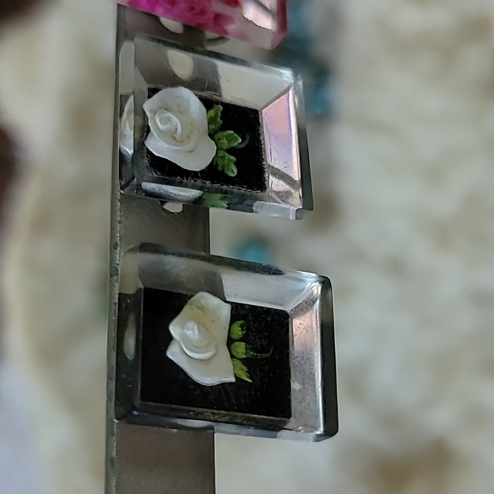 Vintage Art Deco Lucite White Rose screw back earrings 1950s